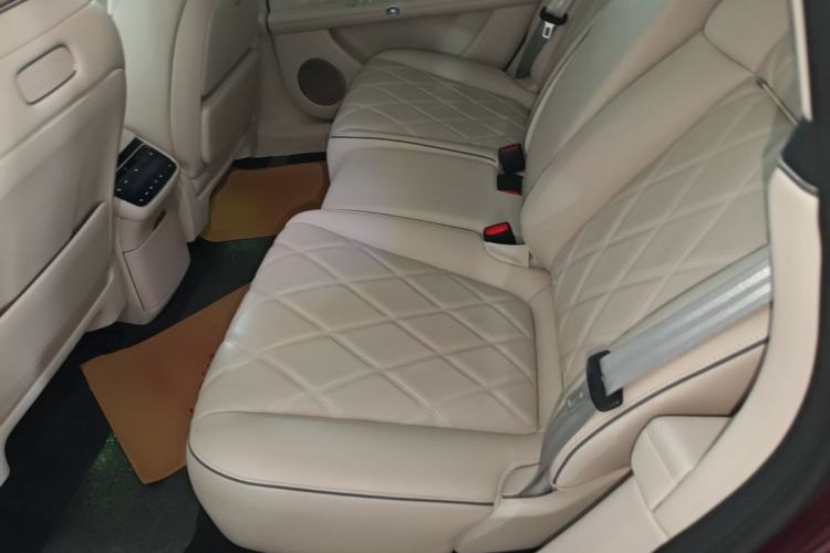 Used Hima Stelato S9 2025 Extended-Range Ultra Left Rear Seat
