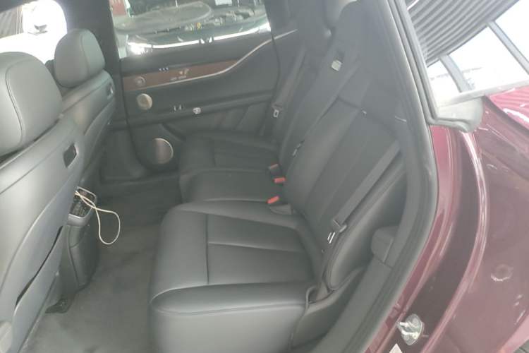 Used Hima Stelato S9 2025 Extended-Range Ultra Left Rear Seat