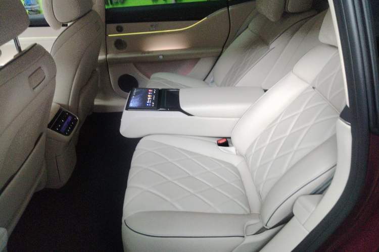 Used Hima Stelato S9 2025 Extended-Range Max Left Rear Seat