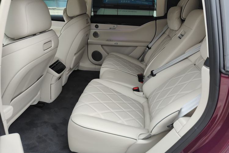 Used Hima Stelato S9 2025 Extended-Range Ultra Left Rear Seat