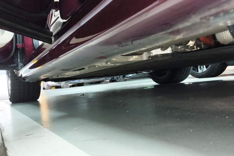 Used Hima Stelato S9 2025 Extended-Range Ultra Left Side Sill
