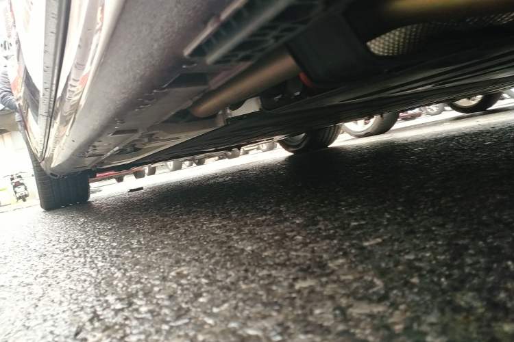 Used Hima Stelato S9 2025 Extended-Range Ultra Left Side Sill