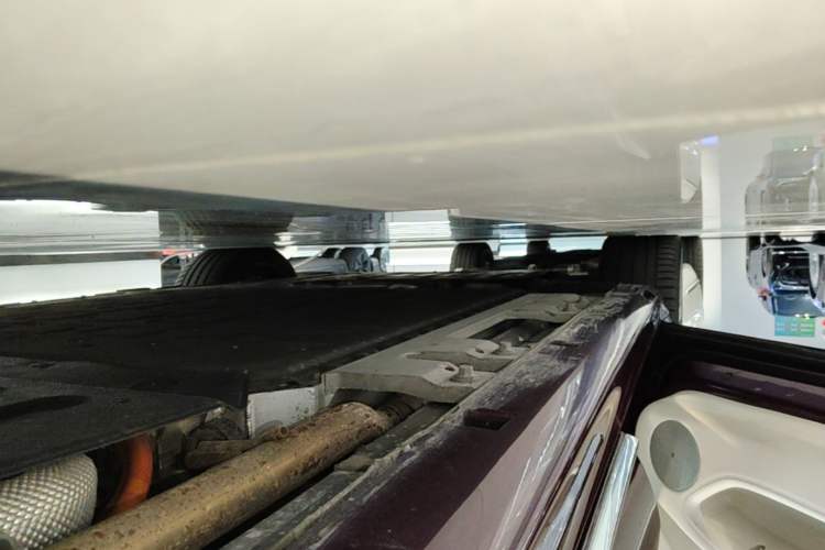 Used Hima Stelato S9 2025 Extended-Range Ultra Left Side Sill