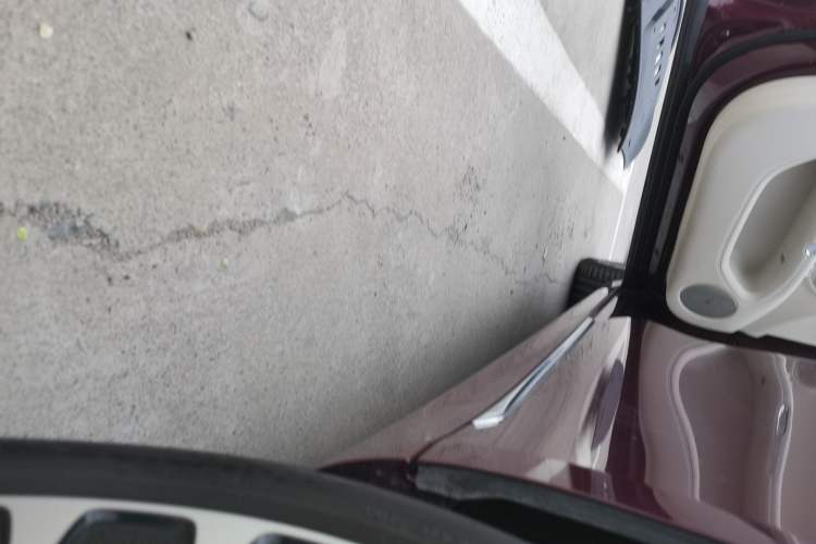 Used Hima Stelato S9 2025 Extended-Range Ultra Left Side Sill