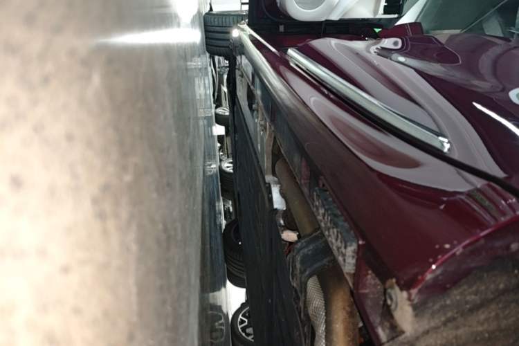 Used Hima Stelato S9 2025 Extended-Range Ultra Left Side Sill
