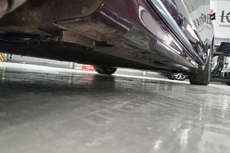 Used Hima Stelato S9 2025 Extended-Range Ultra Left Side Sill