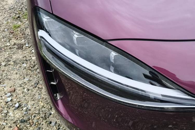 Used Hima Stelato S9 2025 Extended-Range Ultra Right Front Headlight