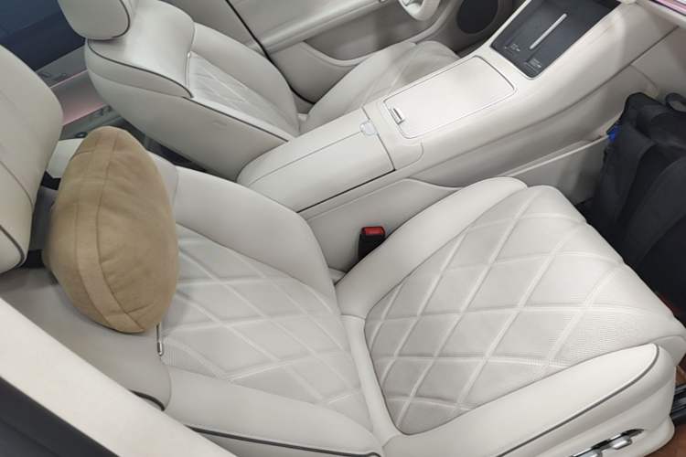 Used Hima Stelato S9 2025 Extended-Range Ultra Right Front Seat