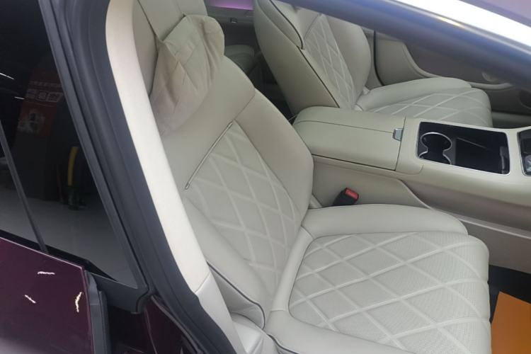 Used Hima Stelato S9 2025 Extended-Range Ultra Right Front Seat