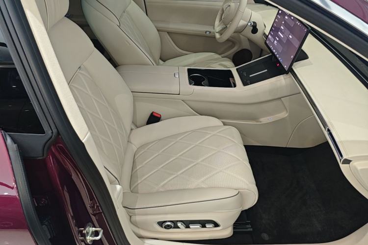 Used Hima Stelato S9 2025 Extended-Range Ultra Right Front Seat