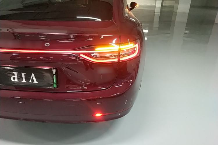 Used Hima Stelato S9 2025 Extended-Range Max+ Right Rear Taillight