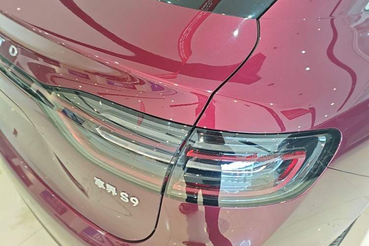 Used Hima Stelato S9 2025 Extended-Range Ultra Right Rear Taillight