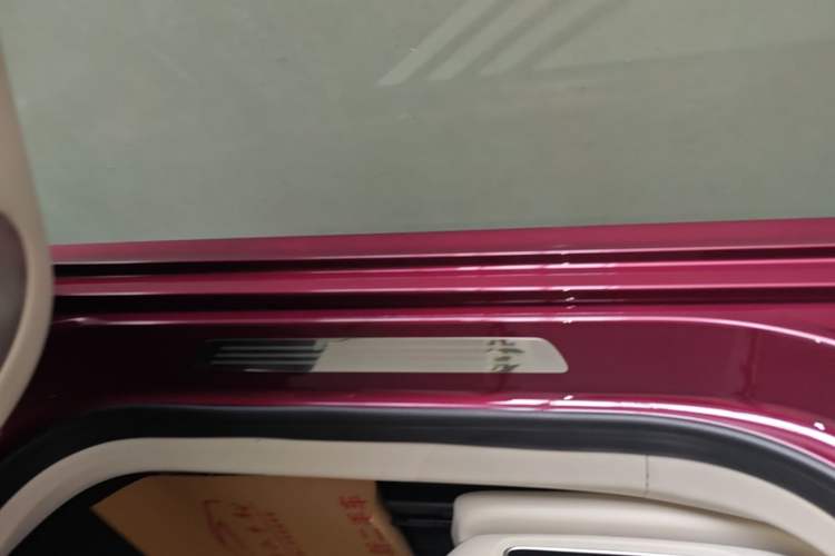 Used Hima Stelato S9 2025 Extended-Range Ultra Right Side Sill