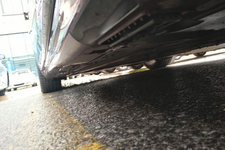 Used Hima Stelato S9 2025 Extended-Range Ultra Right Side Sill