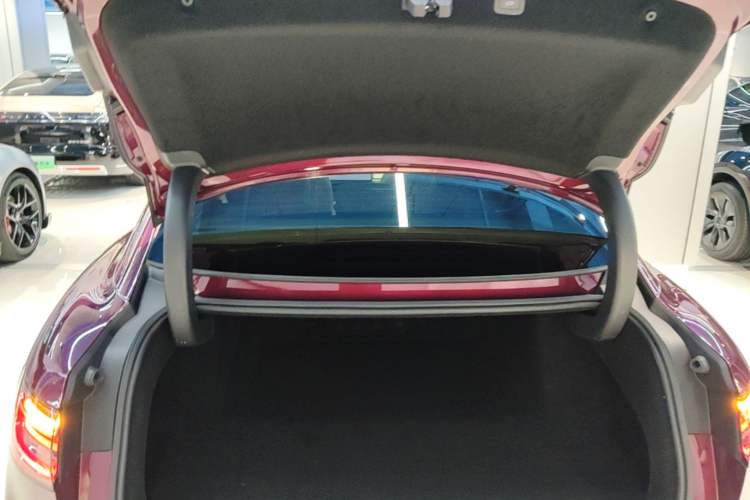 Used Hima Stelato S9 2025 Extended-Range Ultra Trunk