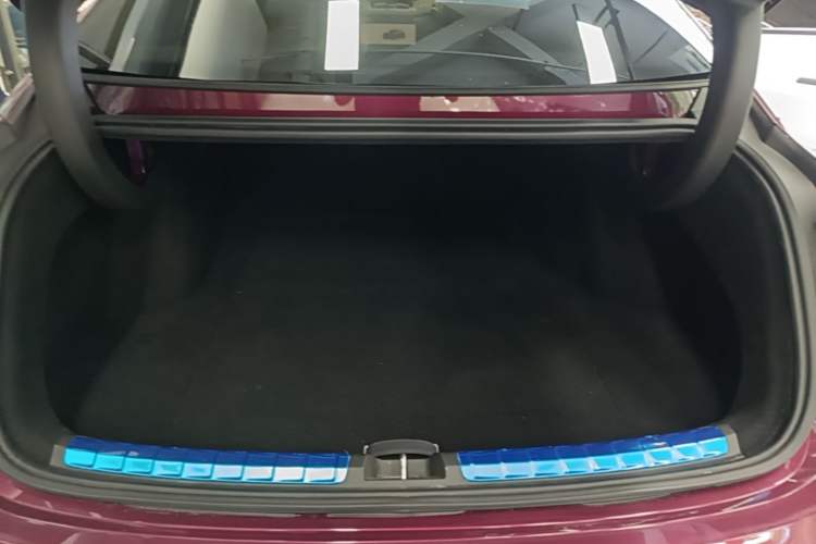 Used Hima Stelato S9 2025 Extended-Range Ultra Trunk