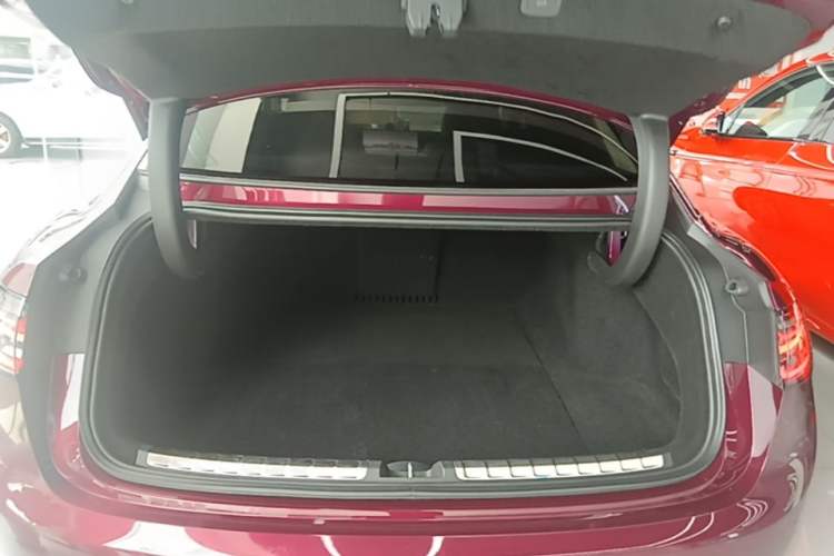 Used Hima Stelato S9 2025 Extended-Range Ultra Trunk