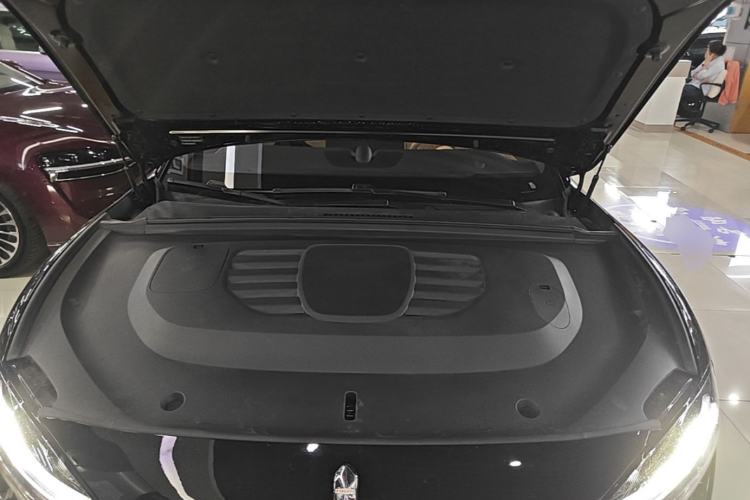 Used Hima Stelato S9 2026 Model Range-Extender Ultra, Rear-wheel Drive, 53kWh Engine Bay