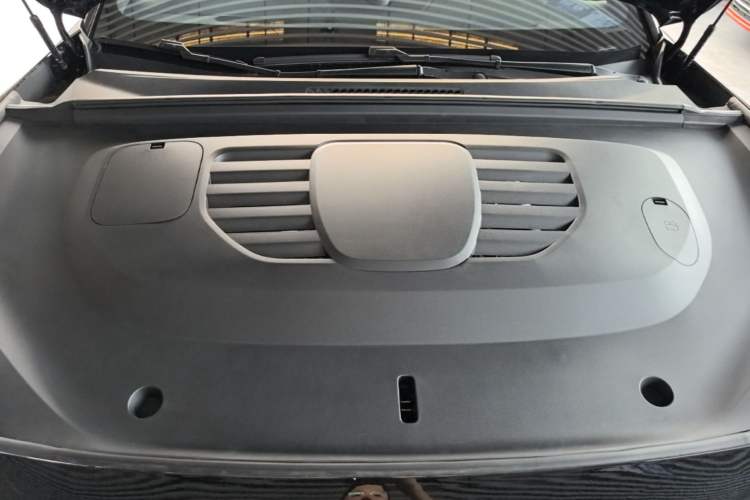 Used Hima Stelato S9 2026 Model Range-Extended Max Rear-Wheel Drive 53 kWh Engine Bay