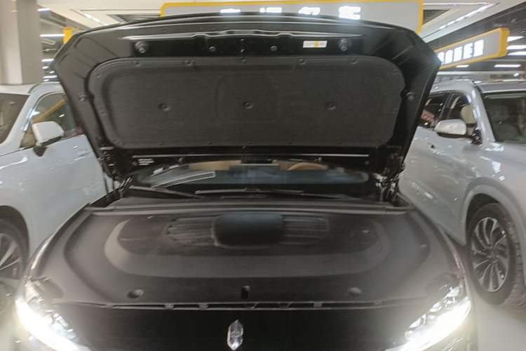 Used Hima Stelato S9 2026 Model Range-Extender Ultra, Rear-wheel Drive, 53kWh Engine Bay
