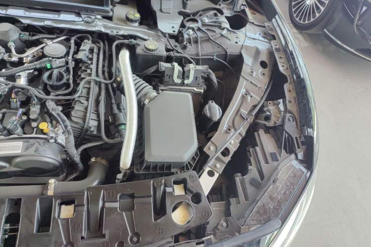 Used Hima Stelato S9 2026 Model Range-Extender Ultra, Rear-wheel Drive, 53kWh Engine Bay Left