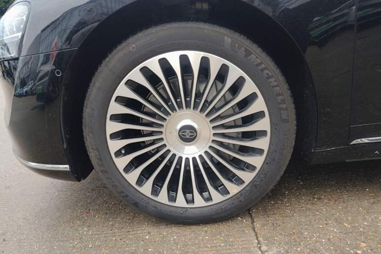 Used Hima Stelato S9 2026 Model Range-Extender Ultra, Rear-wheel Drive, 53kWh Exterior 4
