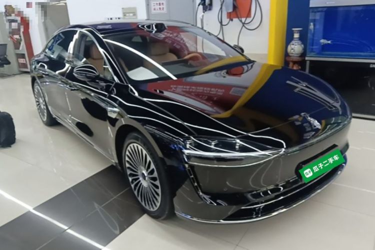 Used Hima Stelato S9 2026 Model Range-Extender Ultra, Rear-wheel Drive, 53kWh Front Right 45 Deg