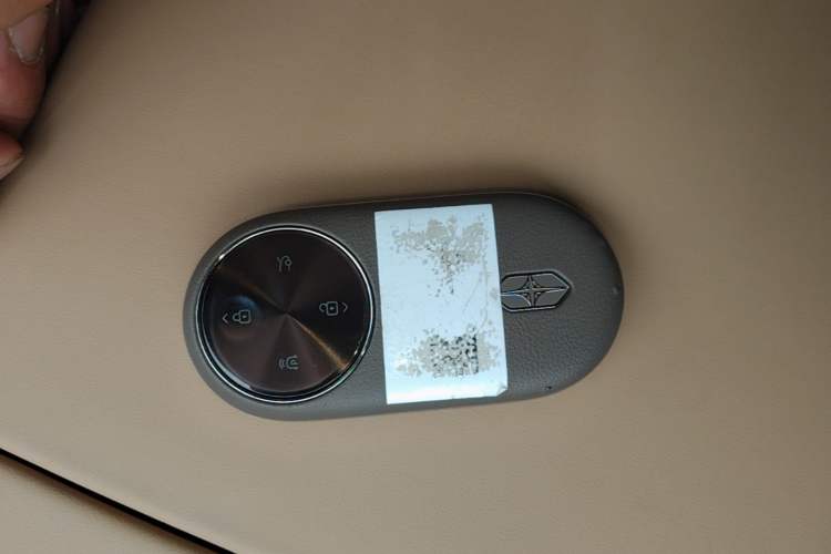 Used Hima Stelato S9 2026 Model Range-Extended Max Rear-Wheel Drive 53 kWh Interior 1