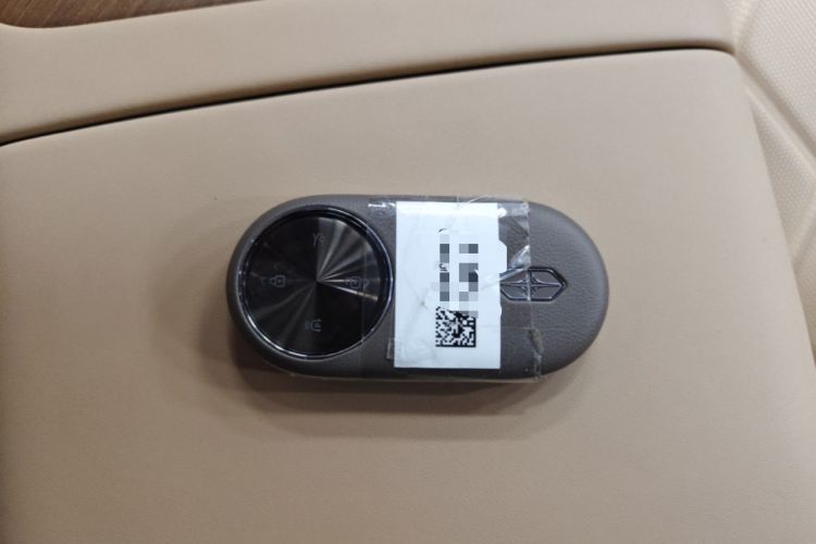 Used Hima Stelato S9 2026 Model Range-Extender Ultra, Rear-wheel Drive, 53kWh Interior 1