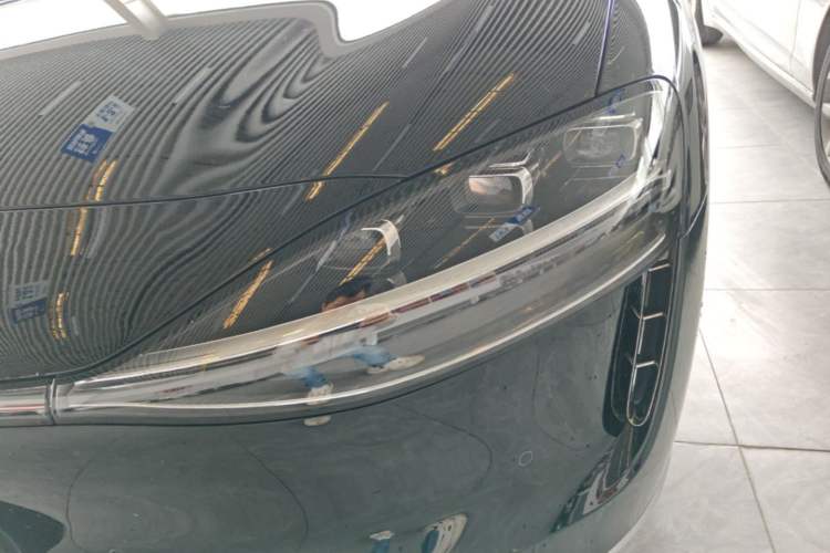 Used Hima Stelato S9 2026 Model Range-Extender Ultra, Rear-wheel Drive, 53kWh Left Front Headlight