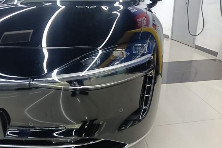 Used Hima Stelato S9 2026 Model Range-Extender Ultra, Rear-wheel Drive, 53kWh Left Front Headlight