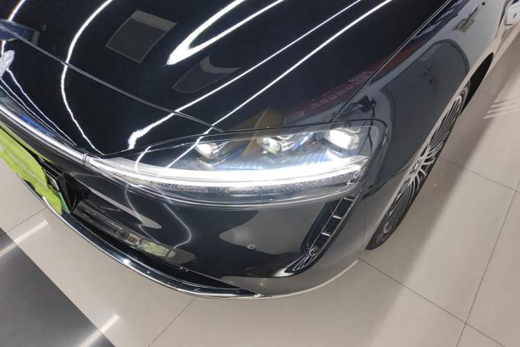Used Hima Stelato S9 2026 Model Range-Extender Ultra, Rear-wheel Drive, 53kWh Left Front Headlight