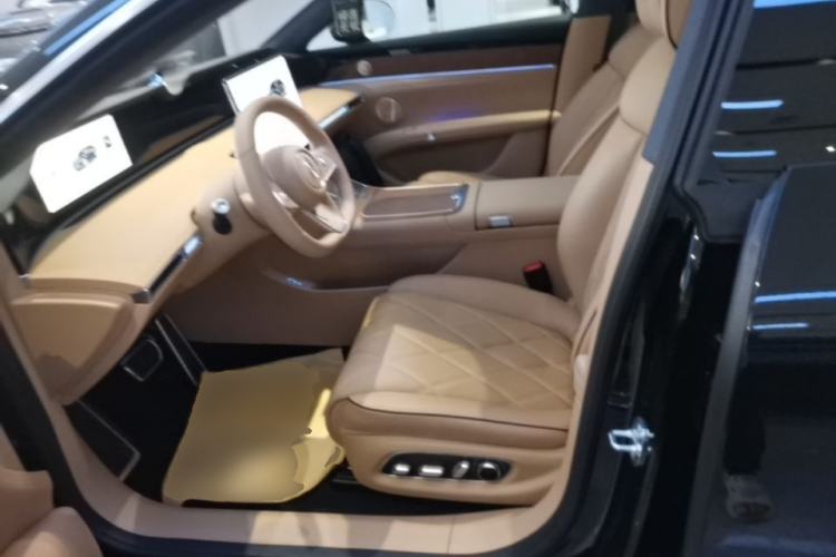 Used Hima Stelato S9 2026 Model Range-Extender Ultra, Rear-wheel Drive, 53kWh Left Front Seat
