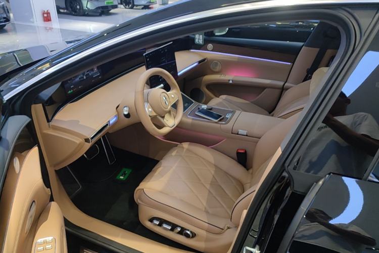 Used Hima Stelato S9 2026 Model Range-Extender Ultra, Rear-wheel Drive, 53kWh Left Front Seat