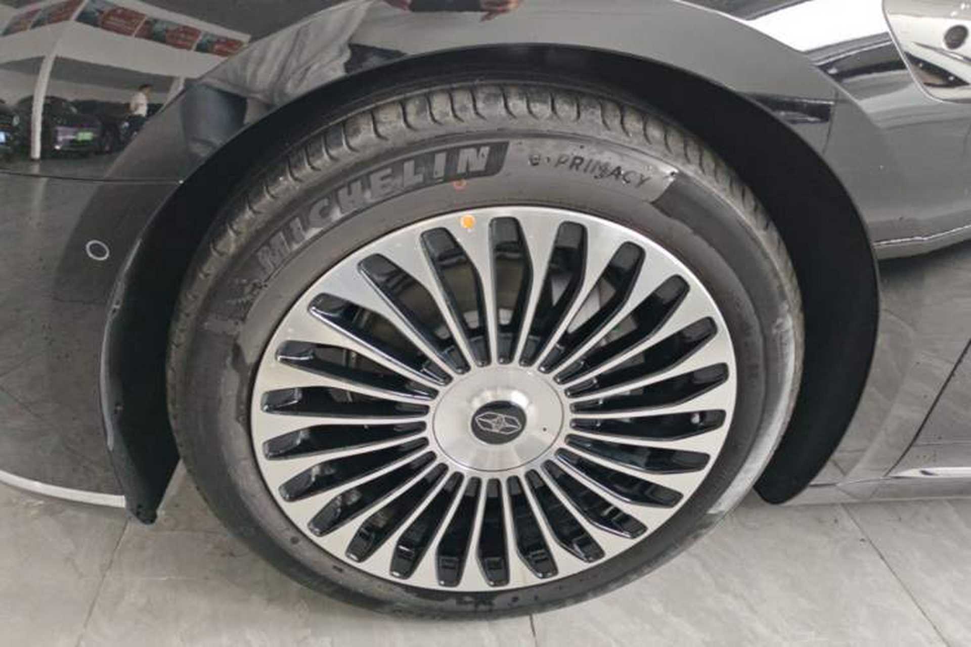 Used Hima Stelato S9 2026 Model Range-Extender Ultra, Rear-wheel Drive, 53kWh Left Front Wheel Hub