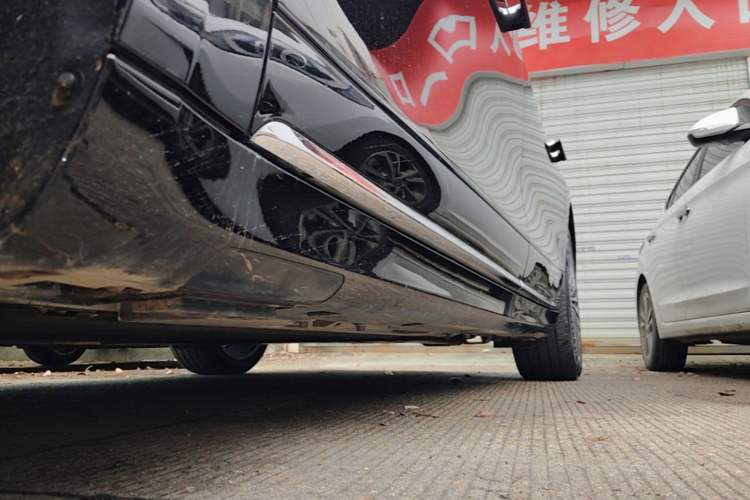 Used Hima Stelato S9 2026 Model Range-Extended Max Rear-Wheel Drive 53 kWh Left Side Sill