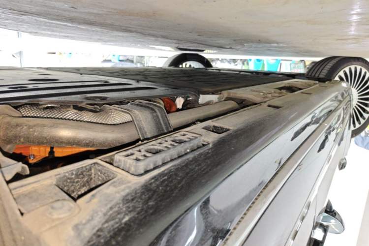 Used Hima Stelato S9 2026 Model Range-Extender Ultra, Rear-wheel Drive, 53kWh Left Side Sill