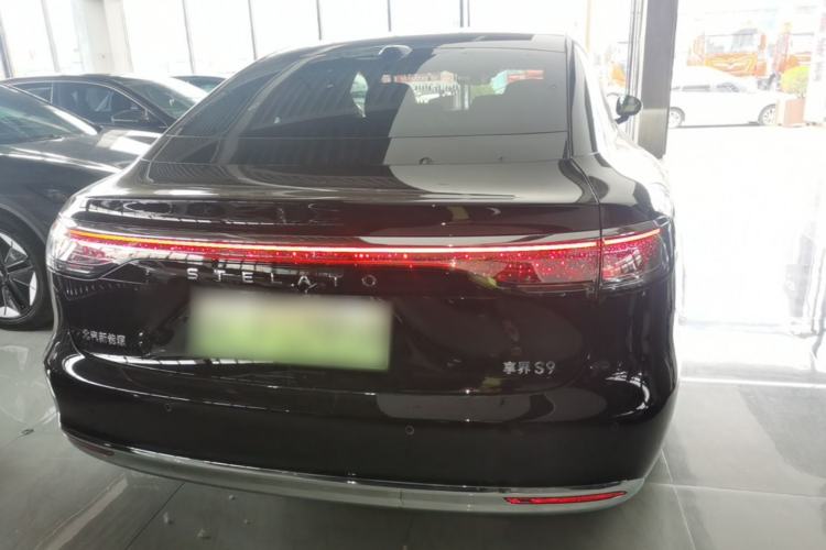 Used Hima Stelato S9 2026 Model Range-Extender Ultra, Rear-wheel Drive, 53kWh Rear