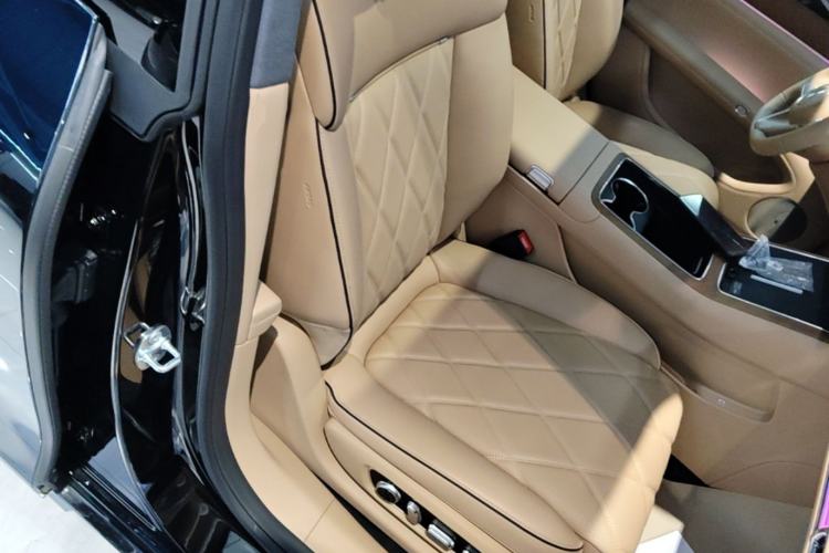 Used Hima Stelato S9 2026 Model Range-Extender Ultra, Rear-wheel Drive, 53kWh Right Front Seat