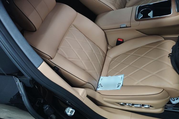 Used Hima Stelato S9 2026 Model Range-Extender Ultra, Rear-wheel Drive, 53kWh Right Front Seat