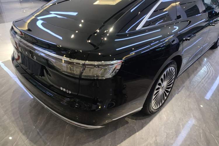Used Hima Stelato S9 2026 Model Range-Extender Ultra, Rear-wheel Drive, 53kWh Right Rear Taillight