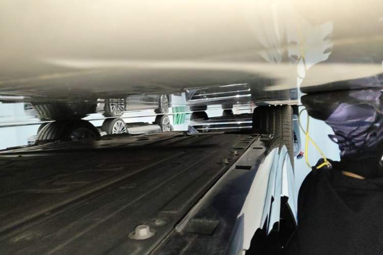 Used Hima Stelato S9 2026 Model Range-Extender Ultra, Rear-wheel Drive, 53kWh Right Side Sill