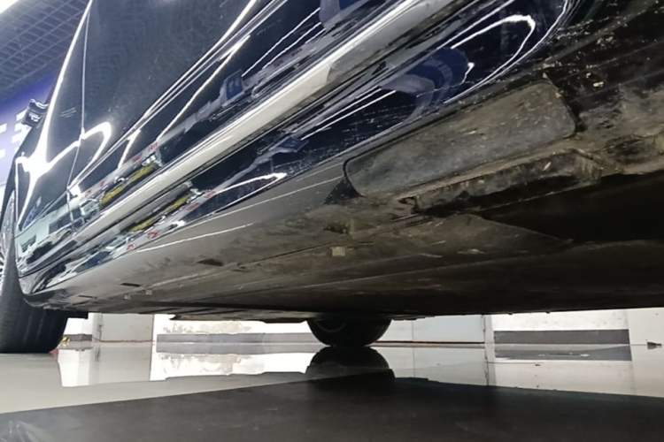Used Hima Stelato S9 2026 Model Range-Extender Ultra, Rear-wheel Drive, 53kWh Right Side Sill