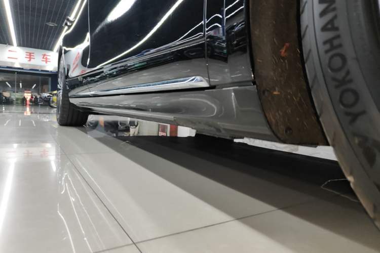 Used Hima Stelato S9 2026 Model Range-Extender Ultra, Rear-wheel Drive, 53kWh Right Side Sill