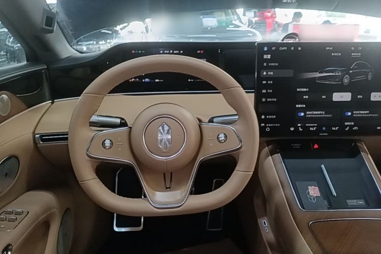 Used Hima Stelato S9 2026 Model Range-Extender Ultra, Rear-wheel Drive, 53kWh Steering Wheel