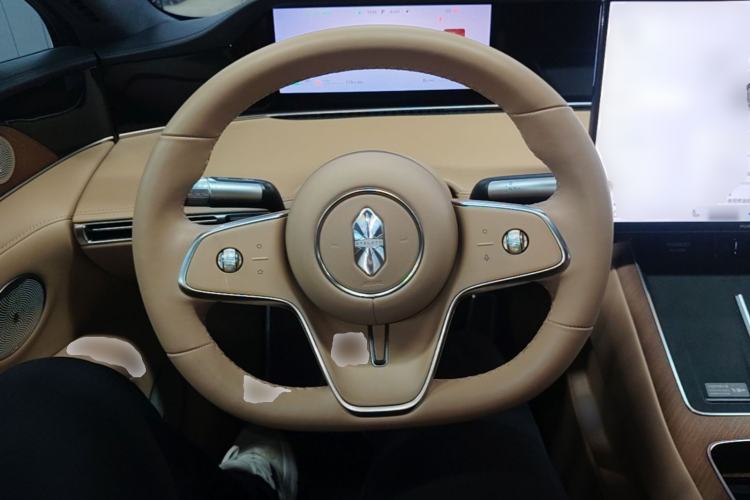 Used Hima Stelato S9 2026 Model Range-Extender Ultra, Rear-wheel Drive, 53kWh Steering Wheel