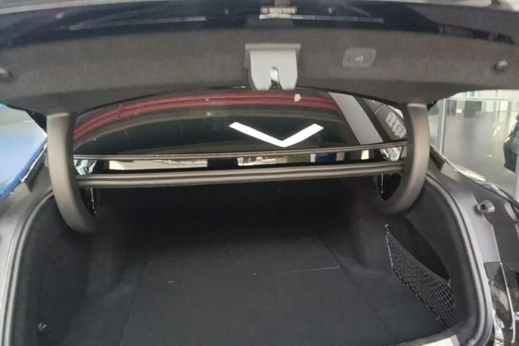 Used Hima Stelato S9 2026 Model Range-Extender Ultra, Rear-wheel Drive, 53kWh Trunk