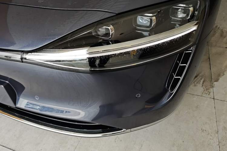 Used Hima Stelato S9 2026 Model Pure-Electric Ultra All-Wheel Drive 100 kWh Left Front Headlight