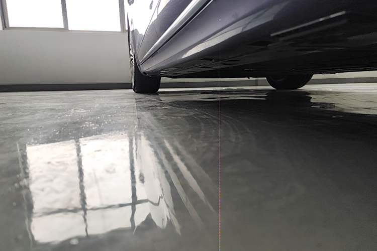 Used Hima Stelato S9 2026 Model Pure-Electric Ultra All-Wheel Drive 100 kWh Left Side Sill