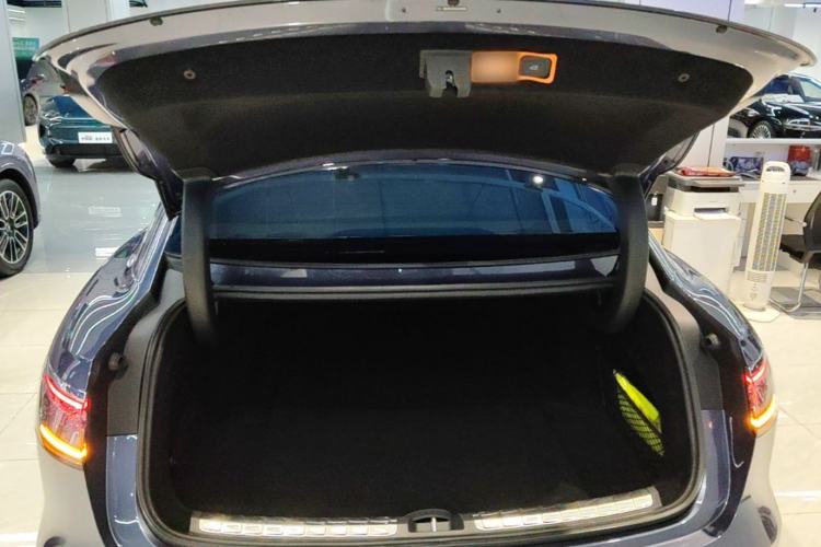 Used Hima Stelato S9 2026 Model Range-Extender Ultra, Rear-wheel Drive, 53kWh Trunk